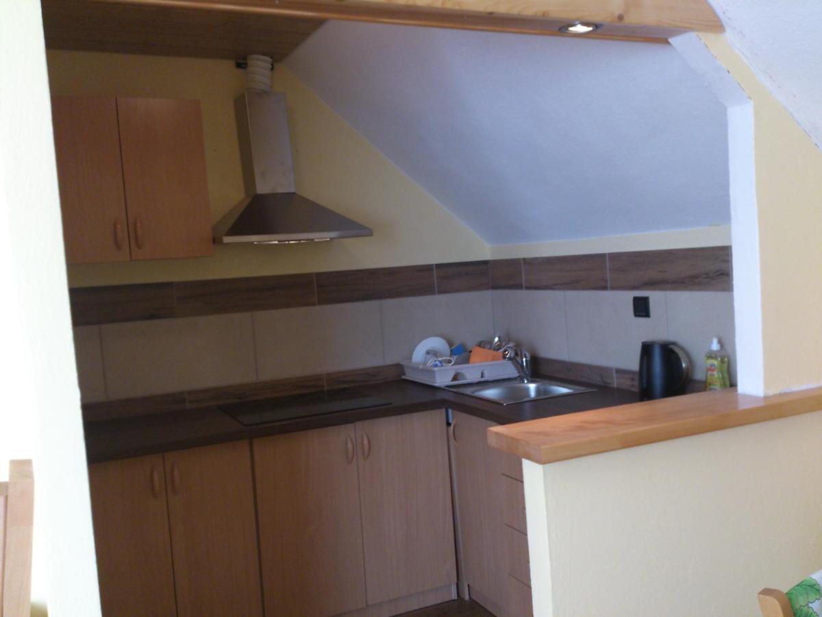 Apartmaji Sparakel بليد المظهر الخارجي الصورة